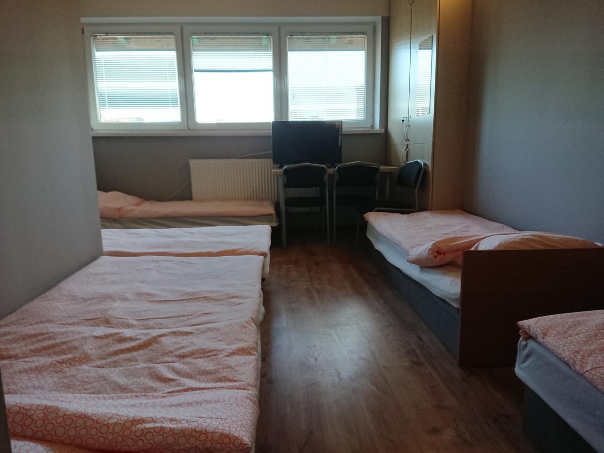 Hostel Warszawa Esterno foto