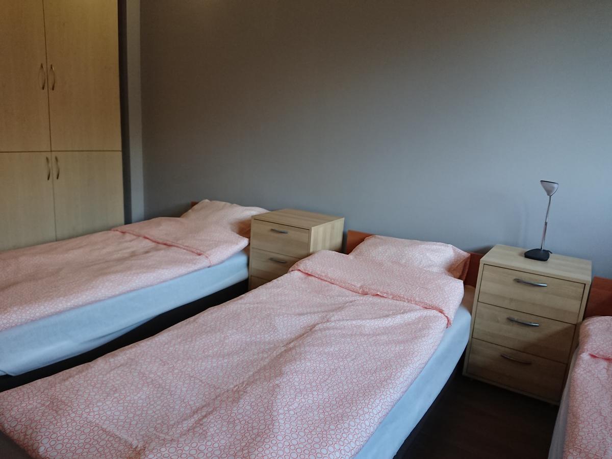 Hostel Warszawa Esterno foto